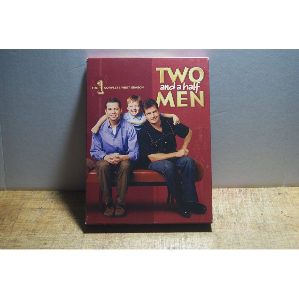 TWO AND A HALF MEN: SEASON 1 - Tv Sitcom Comedy Charlie Sheen